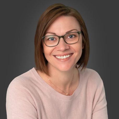 Mihca Anderson Headshot of female practitioner